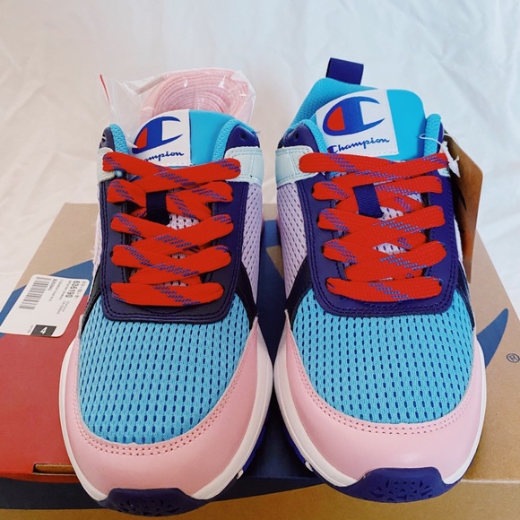 NWB Champion 93Eighteen Brand new with box - Picture 6 of 8